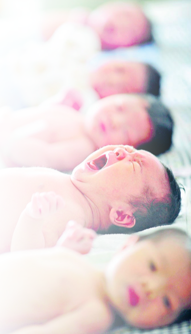 Application for maternity benefit and funeral grants under Labor Insurance can be made at household registration offices.